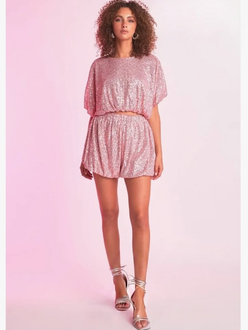 $165 Endless Rose / Anthro Sequin Pink Two-Piece Crop Top & Shorts Set Sz Small